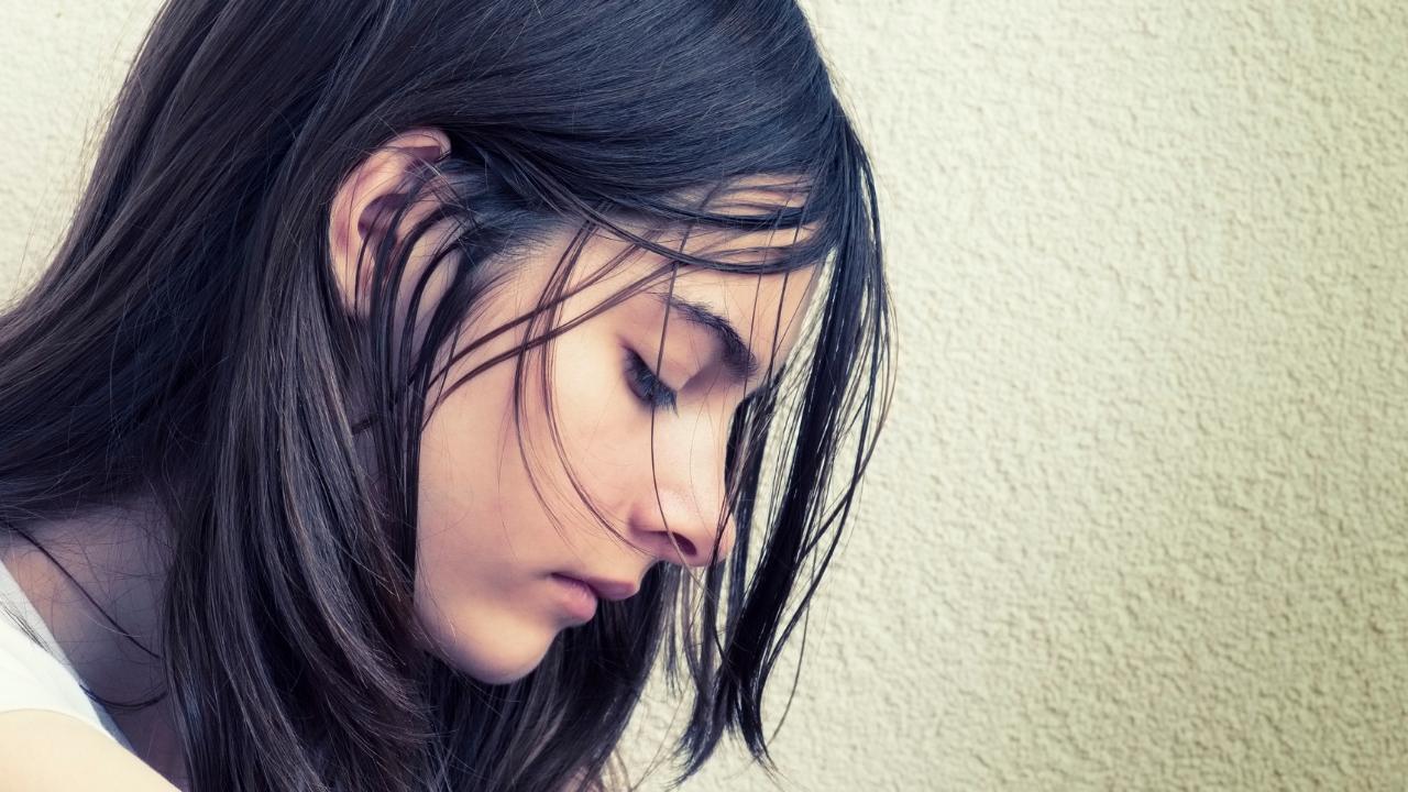 Sad poetry in Urdu Hindi 2 lines deep